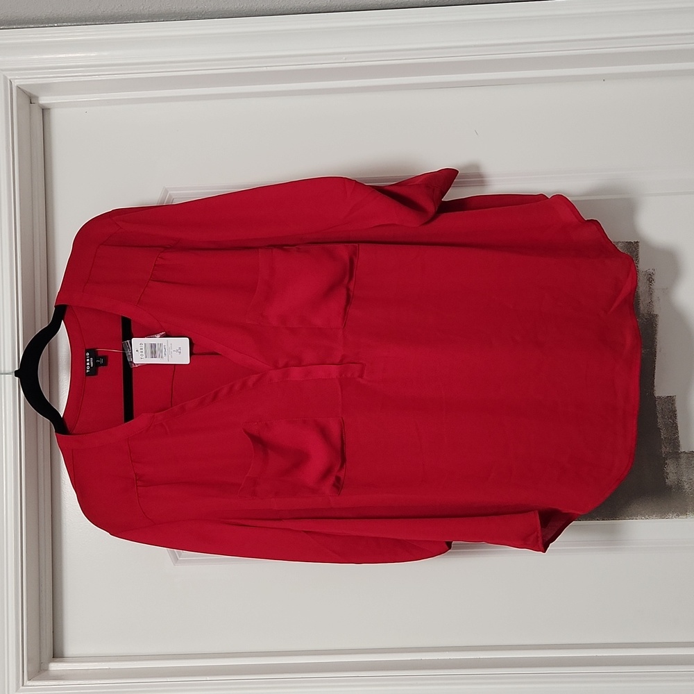 NWT, Torrid, 2x, red blouse